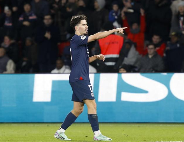 出自己心中 出自己心中