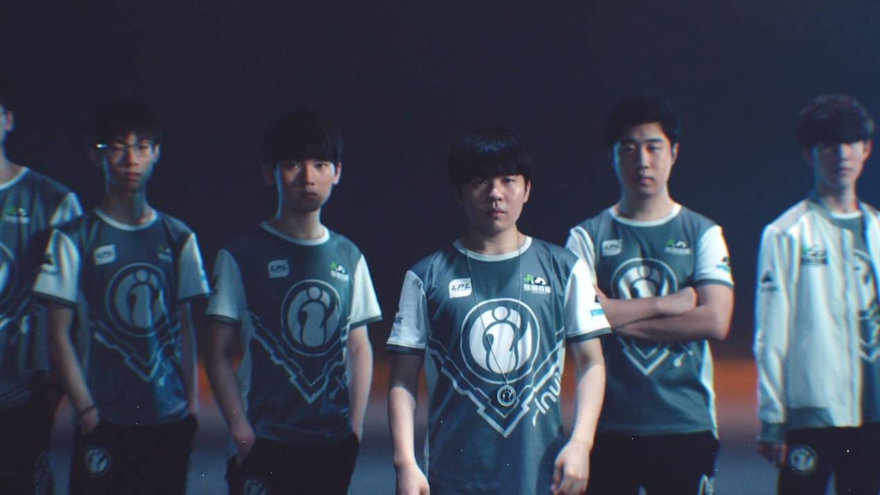 功并非一蹴 功并非一蹴