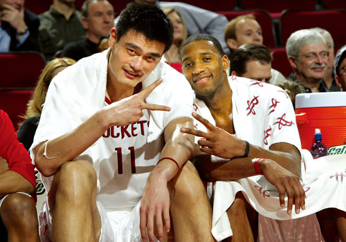 起脚传球 起脚传球